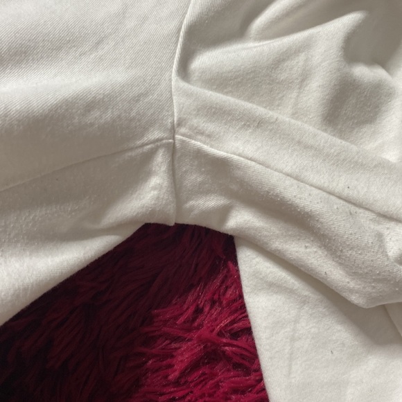 HUE white floral cutout leggings - Picture 6 of 15